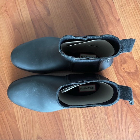 HUNTER Mens US size 8 Chelsea rain boots - Picture 9 of 9